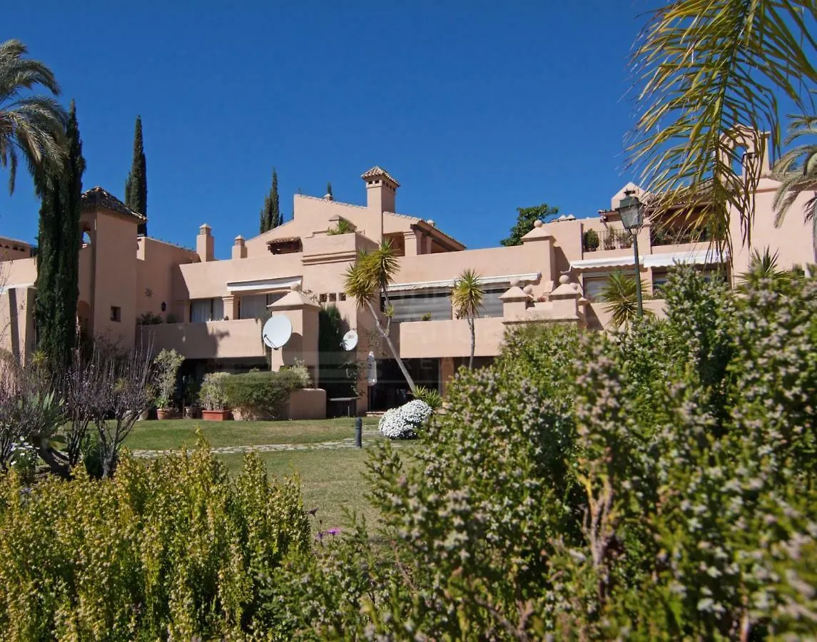 Marbella Luxueux Duplex 3 Ch.- 3 Bains - 155 M² + 100 M² Terrasses Lägenhet Estepona Spanien